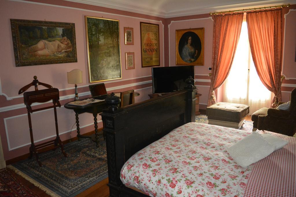 Villa Mirano Bed & Breakfast Piossasco Bagian luar foto