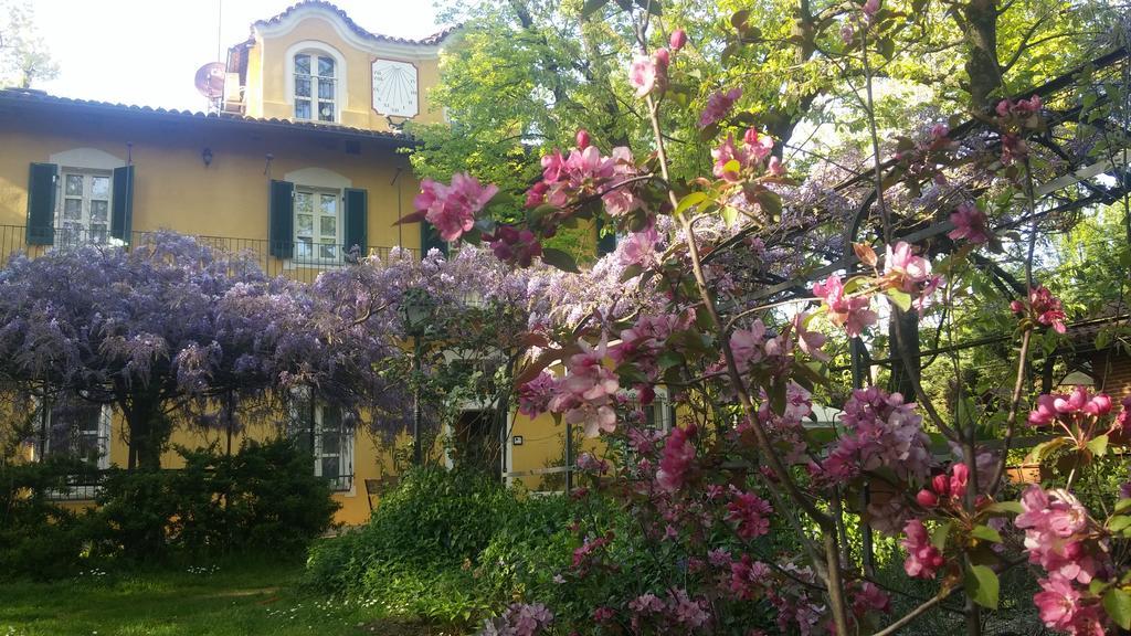 Villa Mirano Bed & Breakfast Piossasco Bagian luar foto