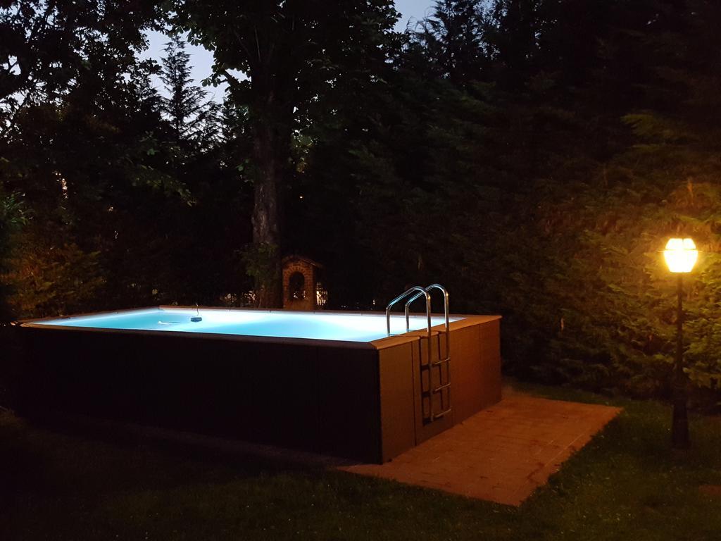 Villa Mirano Bed & Breakfast Piossasco Bagian luar foto